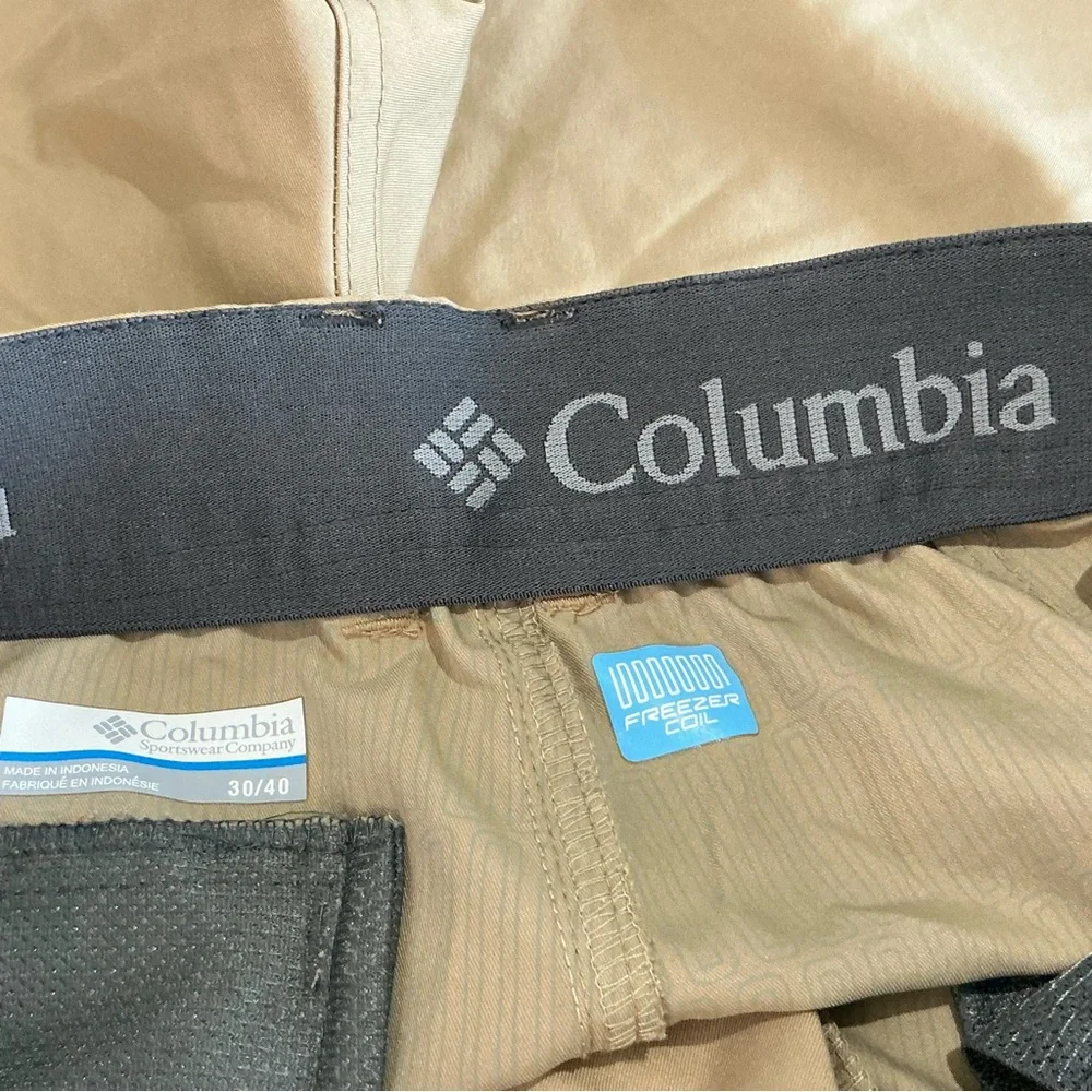 Columbia Shorts Mens Sz 30 Khaki Freezer Coil Chino Trail Fishing Hiking Outdoor